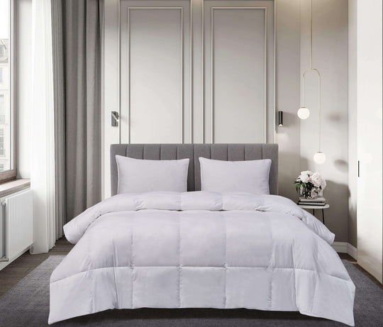 240 Thread Count White Goose Down and Feather Comforter