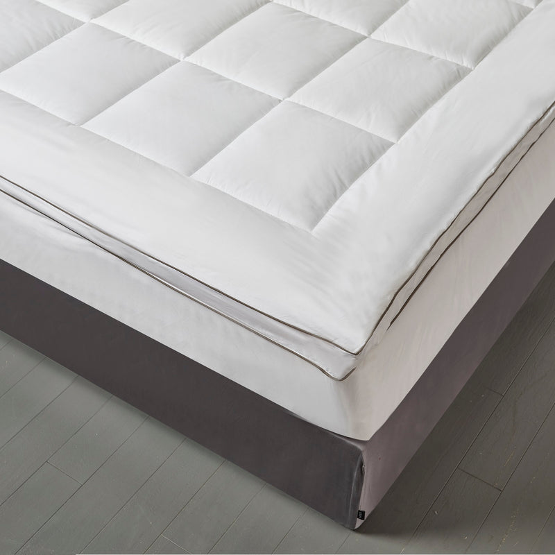 Kathy Ireland 225 Thread Count Tencel Poly Filled Mattress Topper